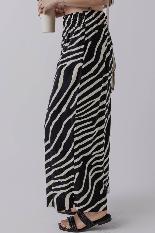 Black Zebra Striped Summer Wide Leg Pants - Image 3