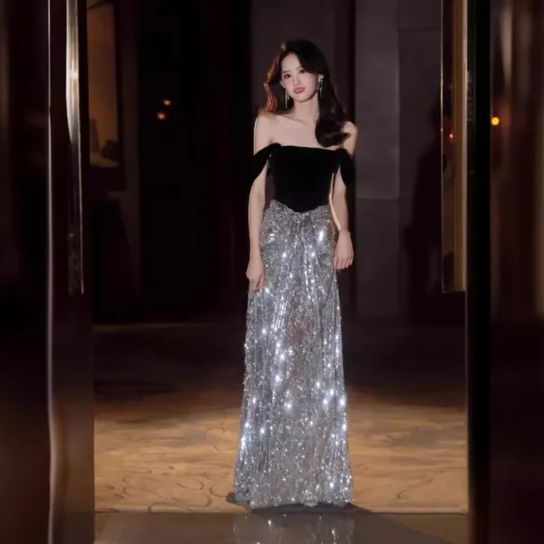 High-end Black One-shoulder Velvet Sequins Dress - Image 2