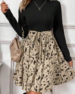 Black Ribbed Knit Patchwork Printed Belted A-line Dress