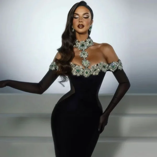 Elegant High Formal Rhinestone Party Wear With Gloves