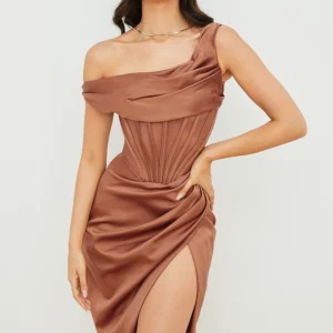 One-shoulder Fishbone Pleated Irregular Split Party Dress