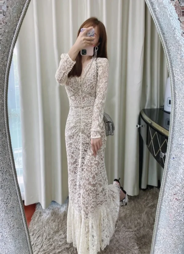 V‑Neck Diamond Lace Maxi Long Dress | Elegant Lace Evening Gown