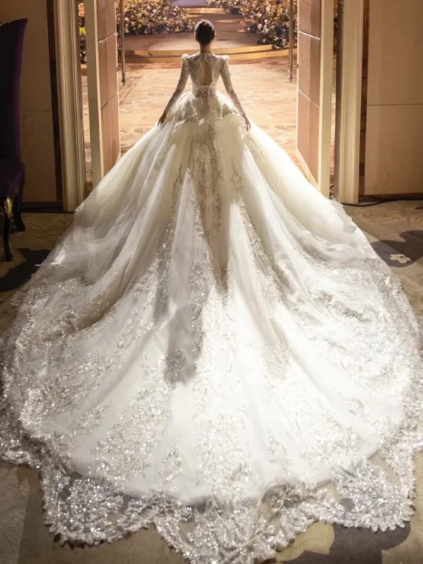 Luxury Long-tailed High-end Bridal Wedding Dress