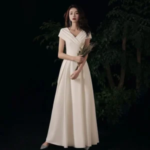 High Quality White Simple Beautiful Evening Dress