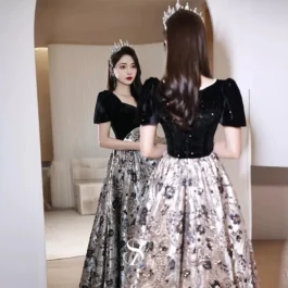 New Beautiful Slim Dignified Atmosphere Fashionable Velvet Gorgeous Embroidered Satin Wedding  Dress