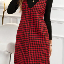 Red Houndstooth Print V Neck Sleeveless Mini Dress