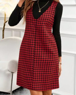 Red Houndstooth Print V Neck Sleeveless Mini Dress