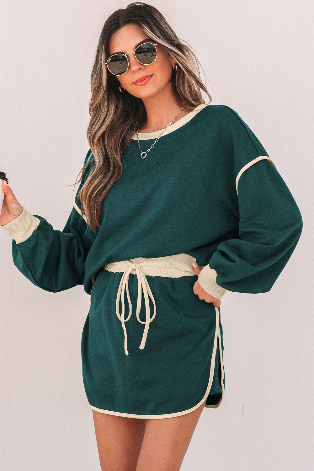 Evergreen Color Contrast Loose Pullover and Lace-up Waist Skort Set - Image 3