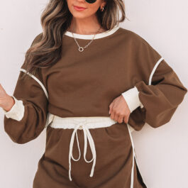 Coffee Color Contrast Loose Pullover and Lace-up Waist Skort Set