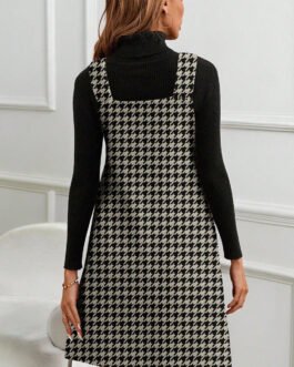 Khaki Houndstooth Print V Neck Sleeveless Mini Dress
