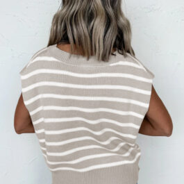 Parchment Side Slits Crewneck Short Sleeve Sweater Tee