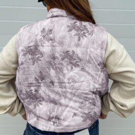 Gray Camo Leaf Print Winter Puffer Vest