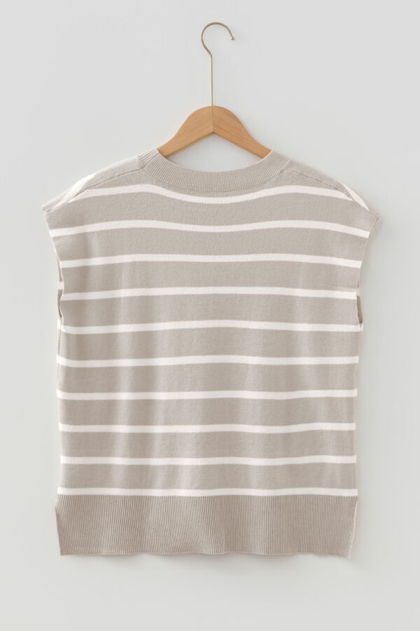 Parchment Side Slits Crewneck Short Sleeve Sweater Tee