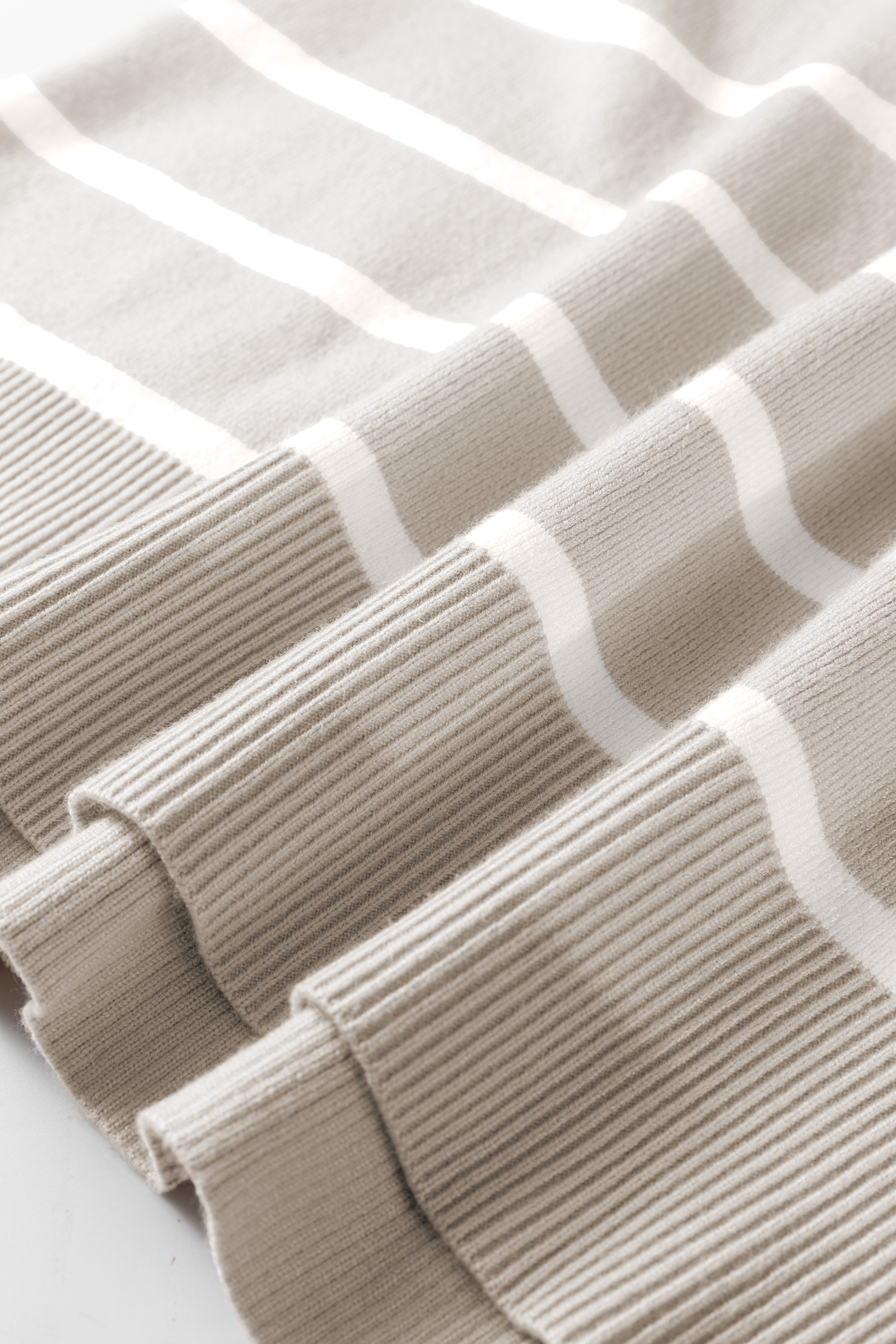 Parchment Side Slits Crewneck Short Sleeve Sweater Tee - Image 18