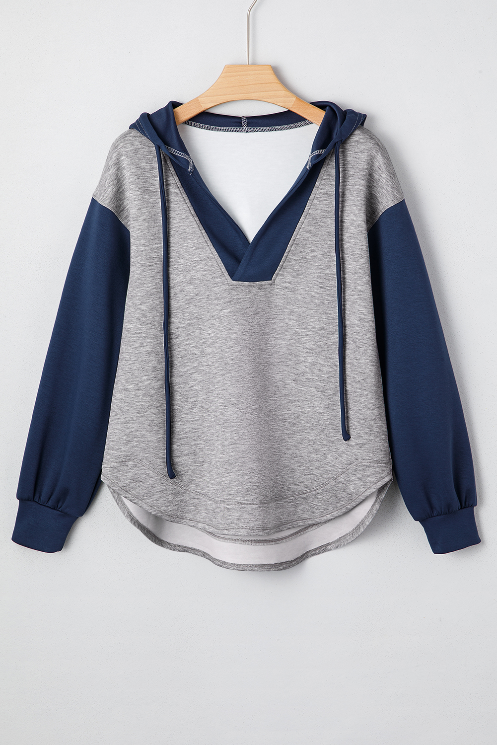 Light Grey Color Block Patchwork V Neck Drawstring Hoodie - Image 2