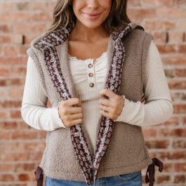 Goat Side Bows Sherpa Fleece Vest