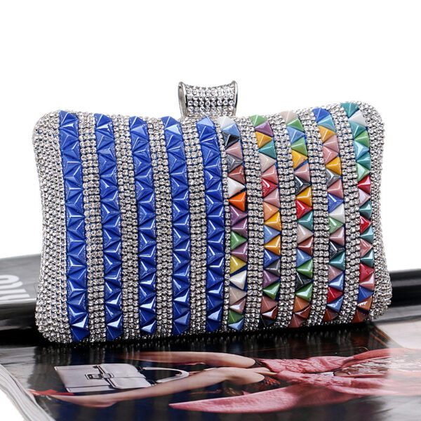 Diamond-Studded Evening Bag – High-End Banquet Clutch