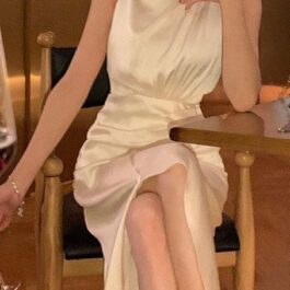 Luxury Satin Special Interest Dress – Statement Evening Wear