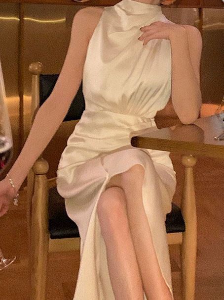 Luxury Satin Special Interest Dress – Statement Evening Wear - Image 2