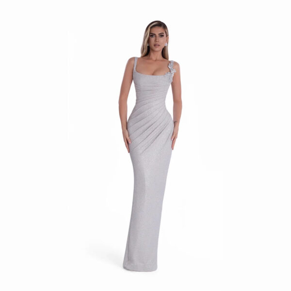 Diamond Shiny Party Dress – Elegant & Light Glam Evening Look