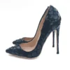 565312785 statement party pumps with crocodile effect