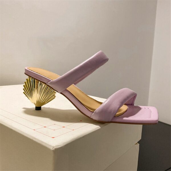 women’s chic pumps with scalloped heel detail