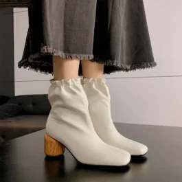 versatile women’s square toe shoes