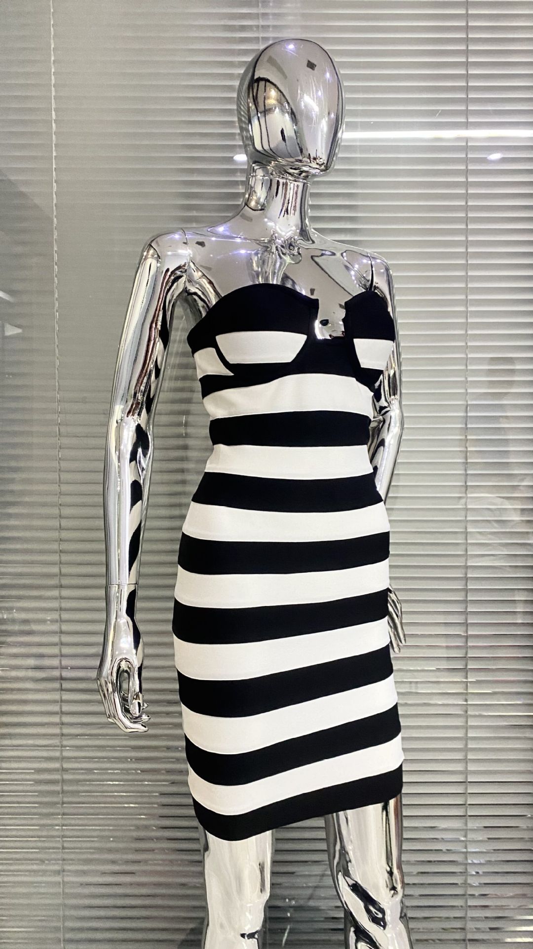 Black And White Striped Dress Women's Fashion Hot Bandage Dress Party Banquet Dress - Image 8