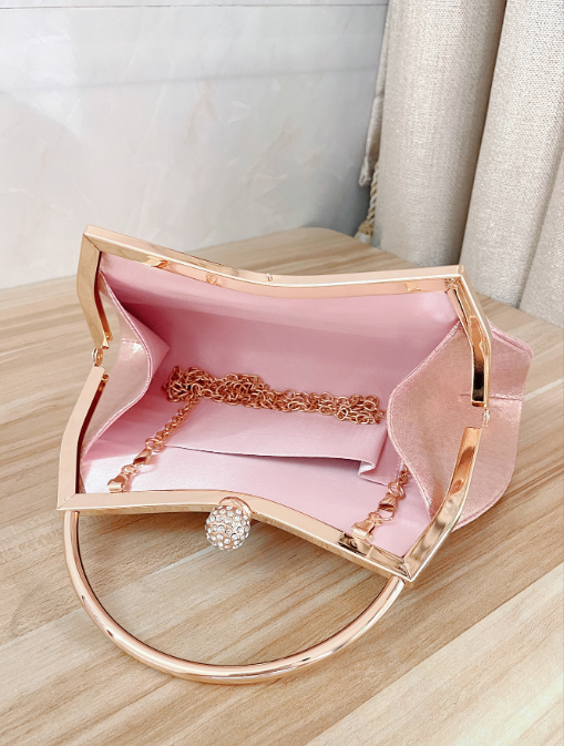 Diamond Clip Princess Bag – Versatile Elegant Handbag