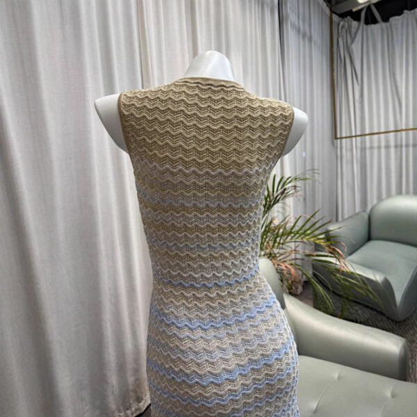 French Style Blue Gradient Mesh Sleeveless Slim Fit Vacation Knit Dress