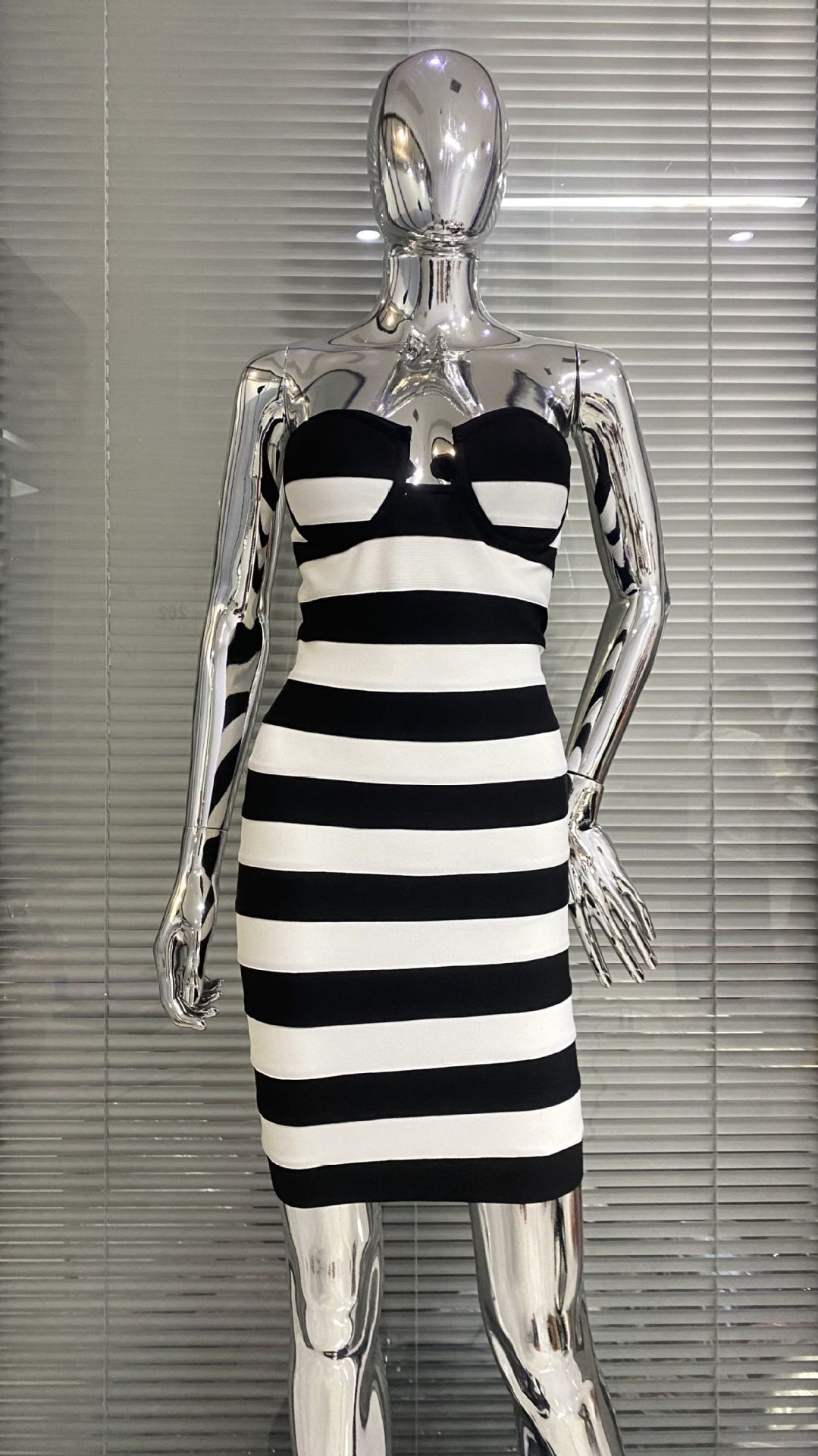 Black And White Striped Dress Women's Fashion Hot Bandage Dress Party Banquet Dress - Image 6