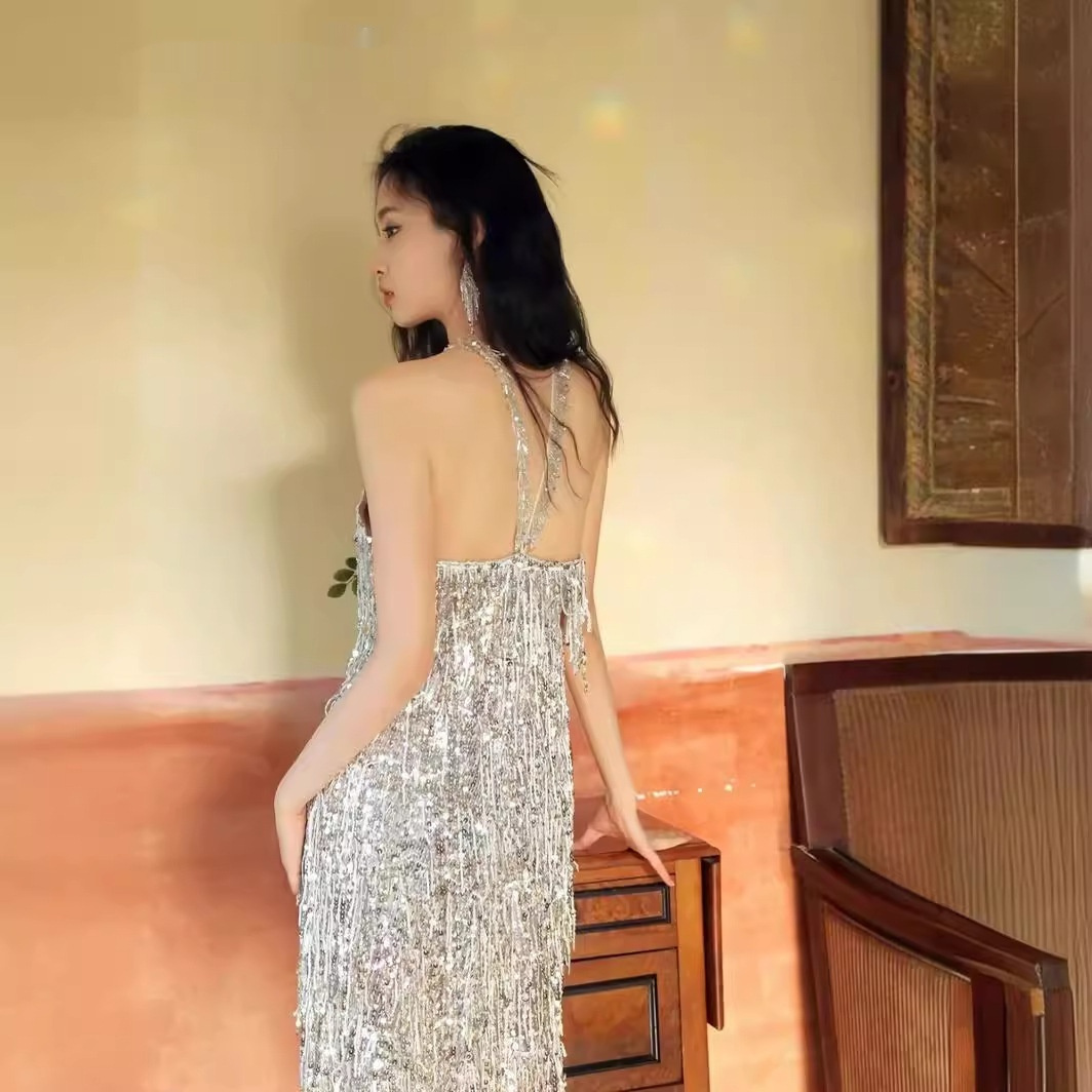 Luxury Silver Paillette Engagement & Party Dress – Premium Dinner Wear - Image 2