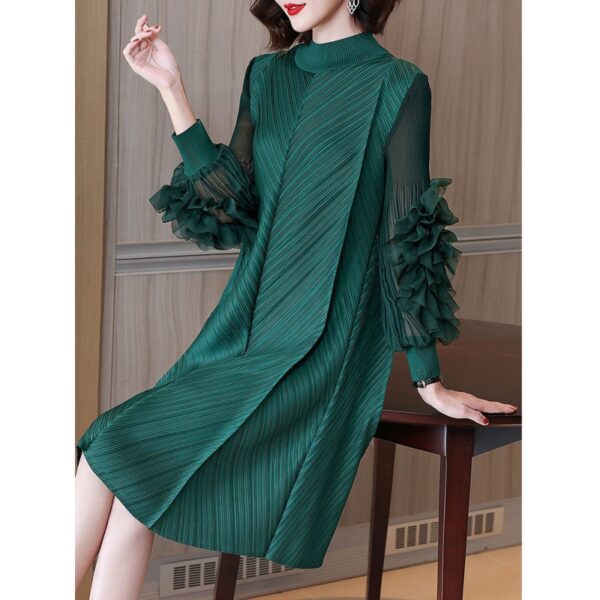 Stand-Up Collar Knee-Length Heavyweight Pleated Dress for Women