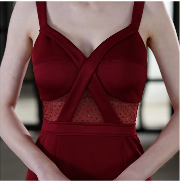 216b0835-2351-43d2-a8f2-e7a40a8c2f59.jpg Wedding Car Model Hollow Exhibition Dress