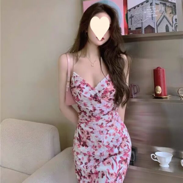 V-Neck Sleeveless Floral Print Fitted Long Dress