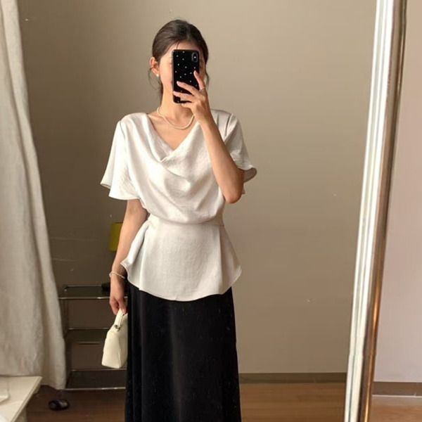 6f56932f-7bb3-4378-9789-a5112f518544.jpg Unique And Beautiful Off-shoulder Short-sleeve Summer Top