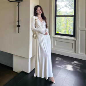 Lace Splicing Pure Desire Style V-Neck Long Sleeve Dress