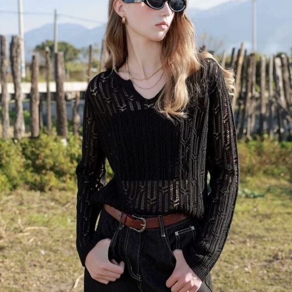 Solid-color Hollow-out V-neck Loose Laid-back Womens Pullover Knit Top