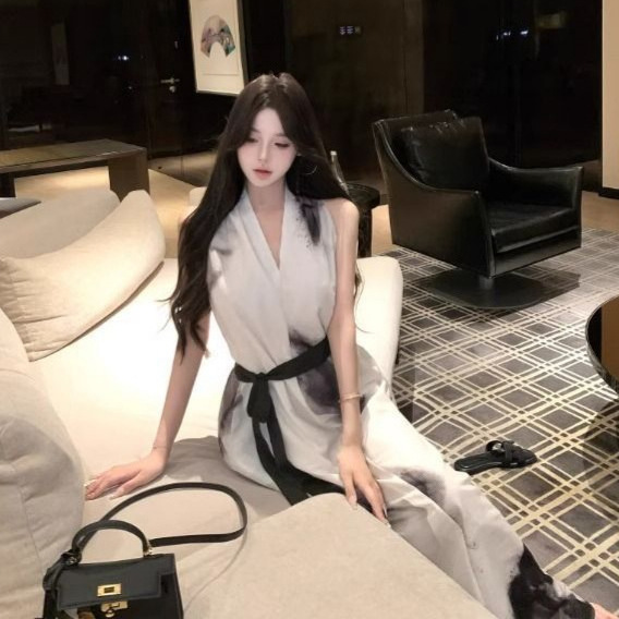 ew Style V-Neck Ink Painting Sleeveless Dress