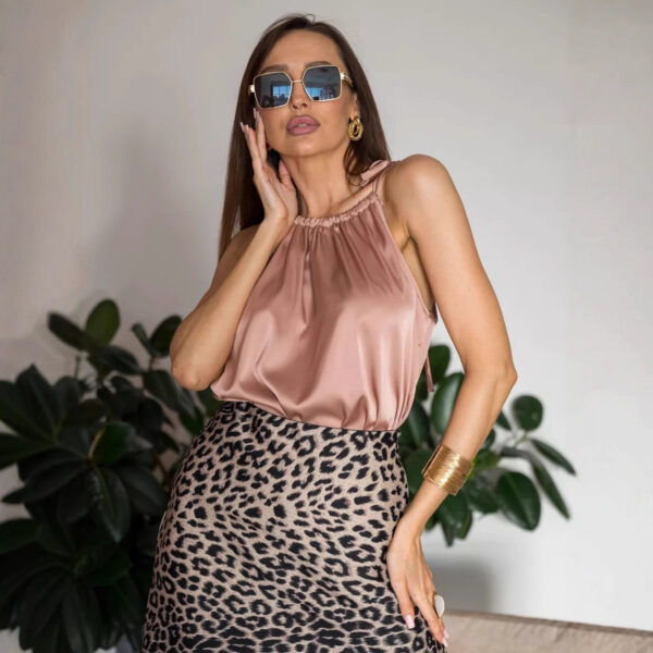 Loose Women's Neck-hanging Pleated Sleeveless Tank Top