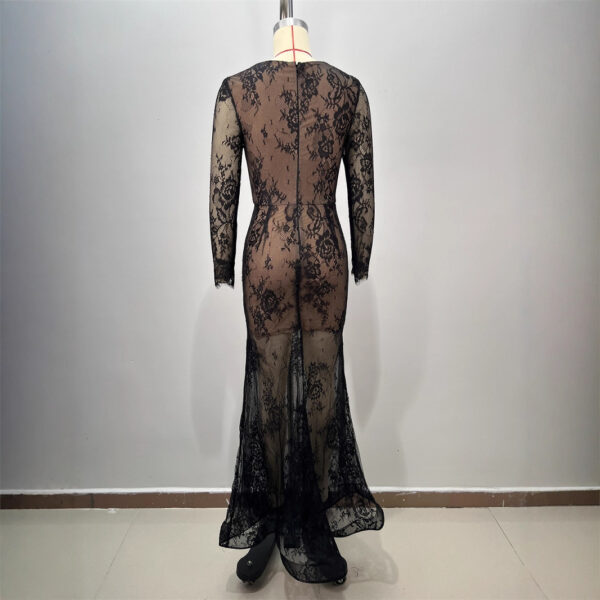 565303002 Square Neck Heavy Work Lace Party Evening Gown Women