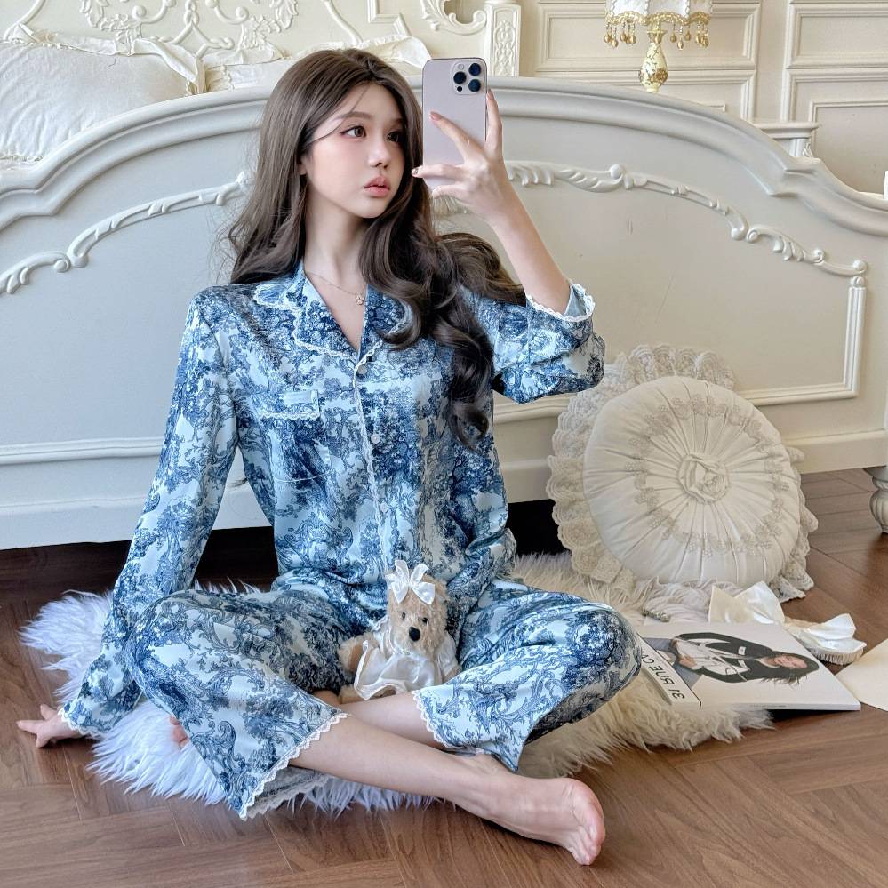 long-sleeve-silk-women