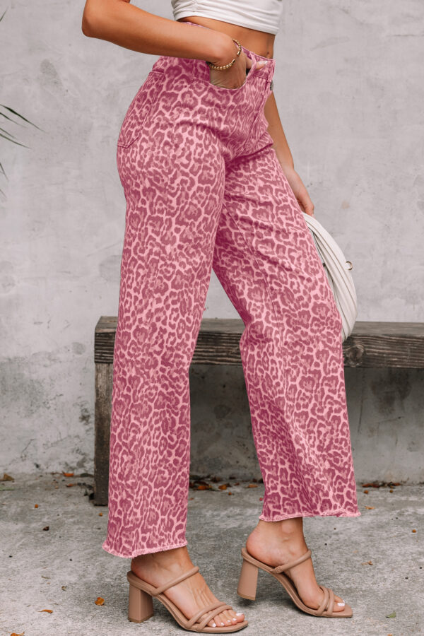 99127938-a06100d4c1757813.jpg Rose Leopard Frayed Edge Wide Leg High Waist Jeans