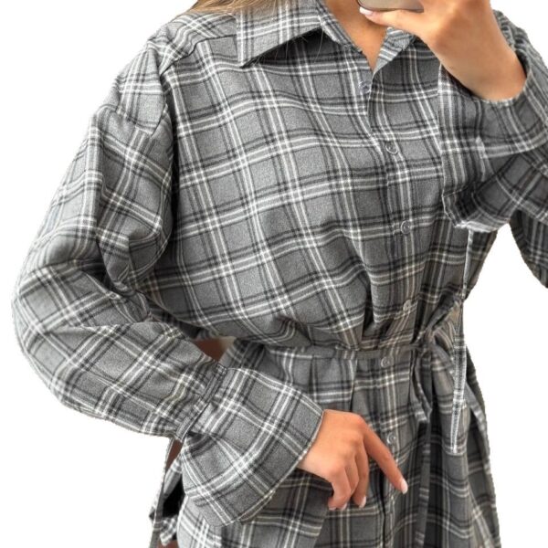 Womens Retro Plaid Shirt Jacket With Long Sleeves