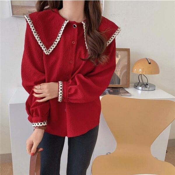 Relaxed-fit Doll-collar Blouse For Women Featuring A Casual Fit Inspired By Designer Styles