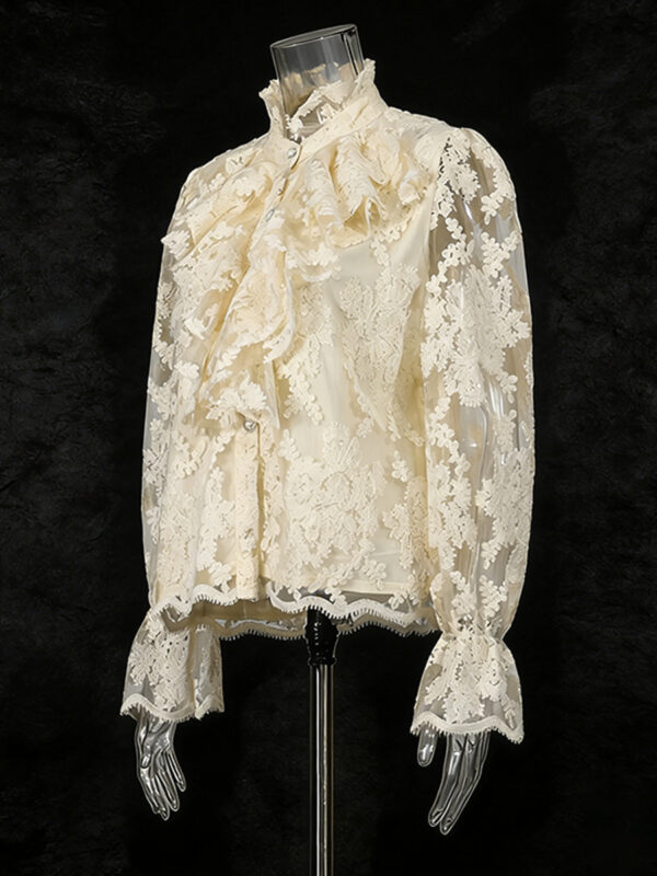 Retro 3D Floral Lace Long-Sleeved Shirt