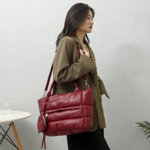 ddefcc99-dd35-459a-8441-865764060250.jpg Women's Temperament Fashion Solid Color Shoulder Bag