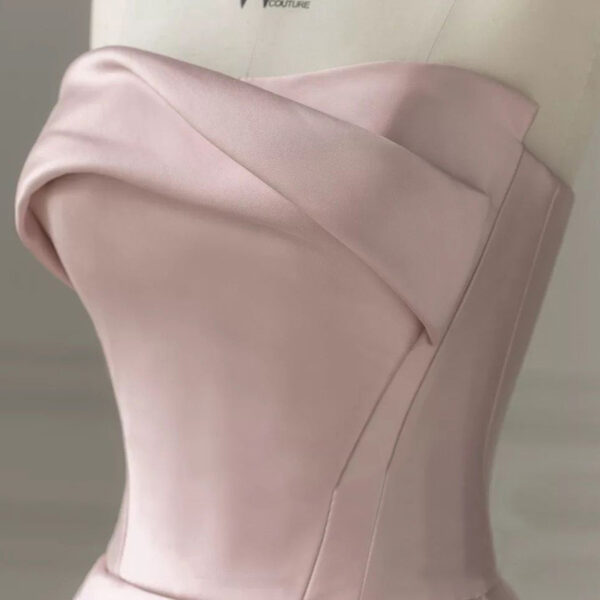 Light Luxury Annual Meeting Engagement Dress