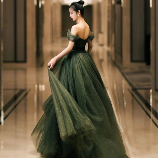 Banquet Evening Dress New Green Off-shoulder