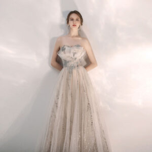 Spring and summer long banquet evening dress